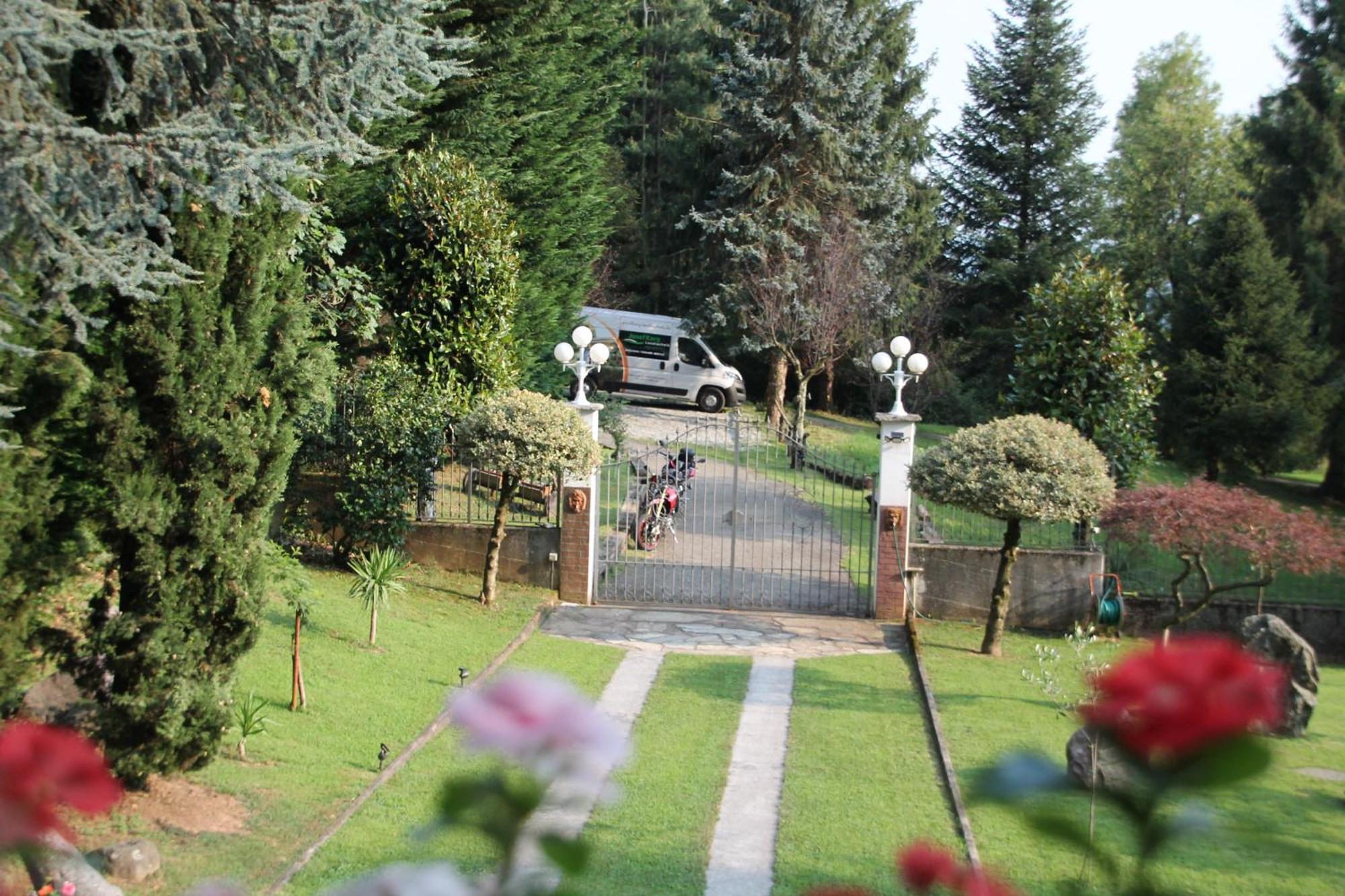 Antica Dimora Del Portico Bed & Breakfast Borgiallo Exterior photo